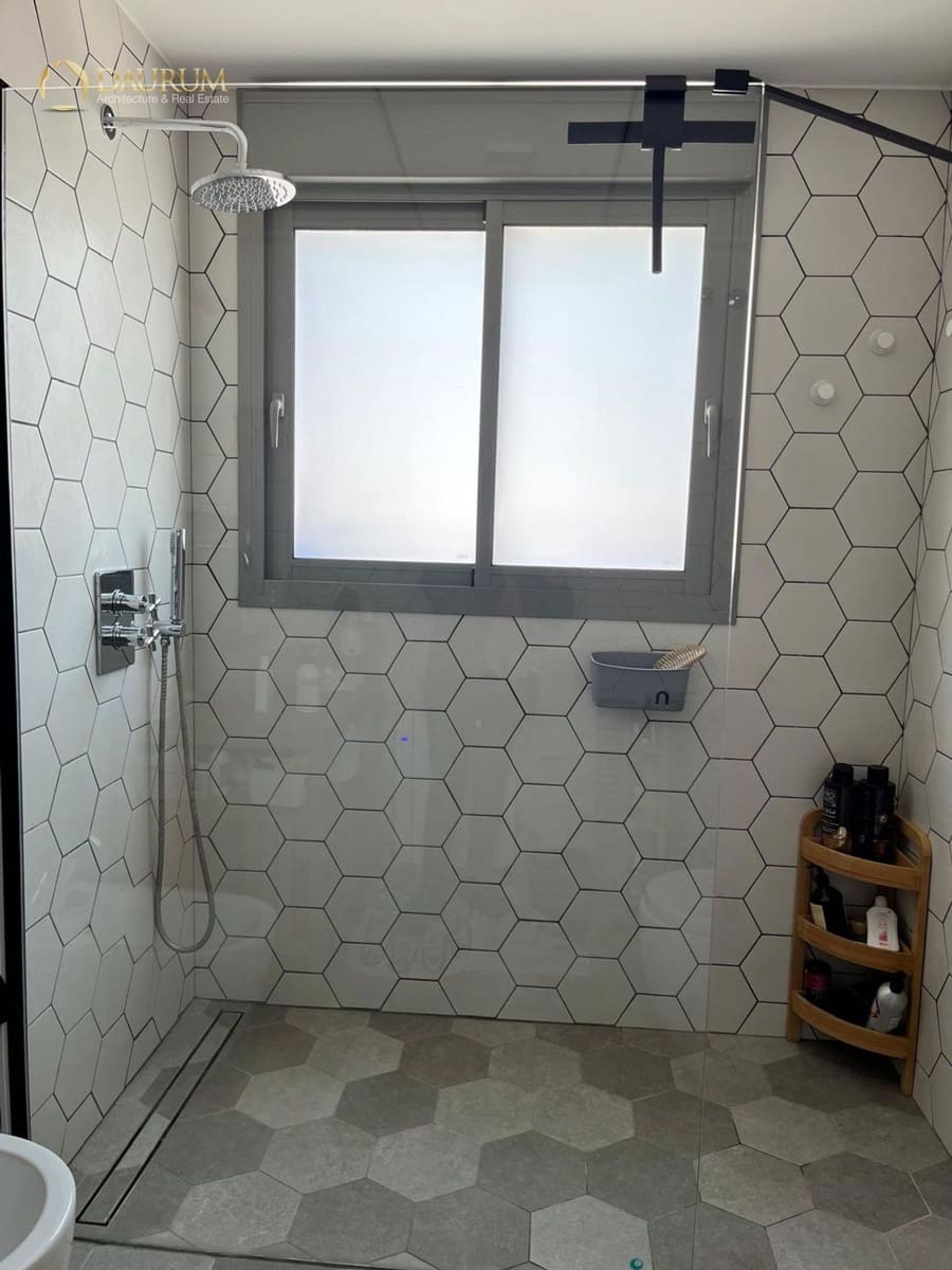 4 quarto Casa em Banda para venda em Polop com garagem - 365 000 € (Ref: 9469961)