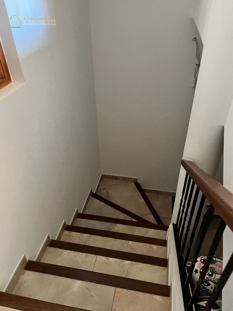 4 quarto Casa em Banda para venda em Polop com garagem - 365 000 € (Ref: 9469961)