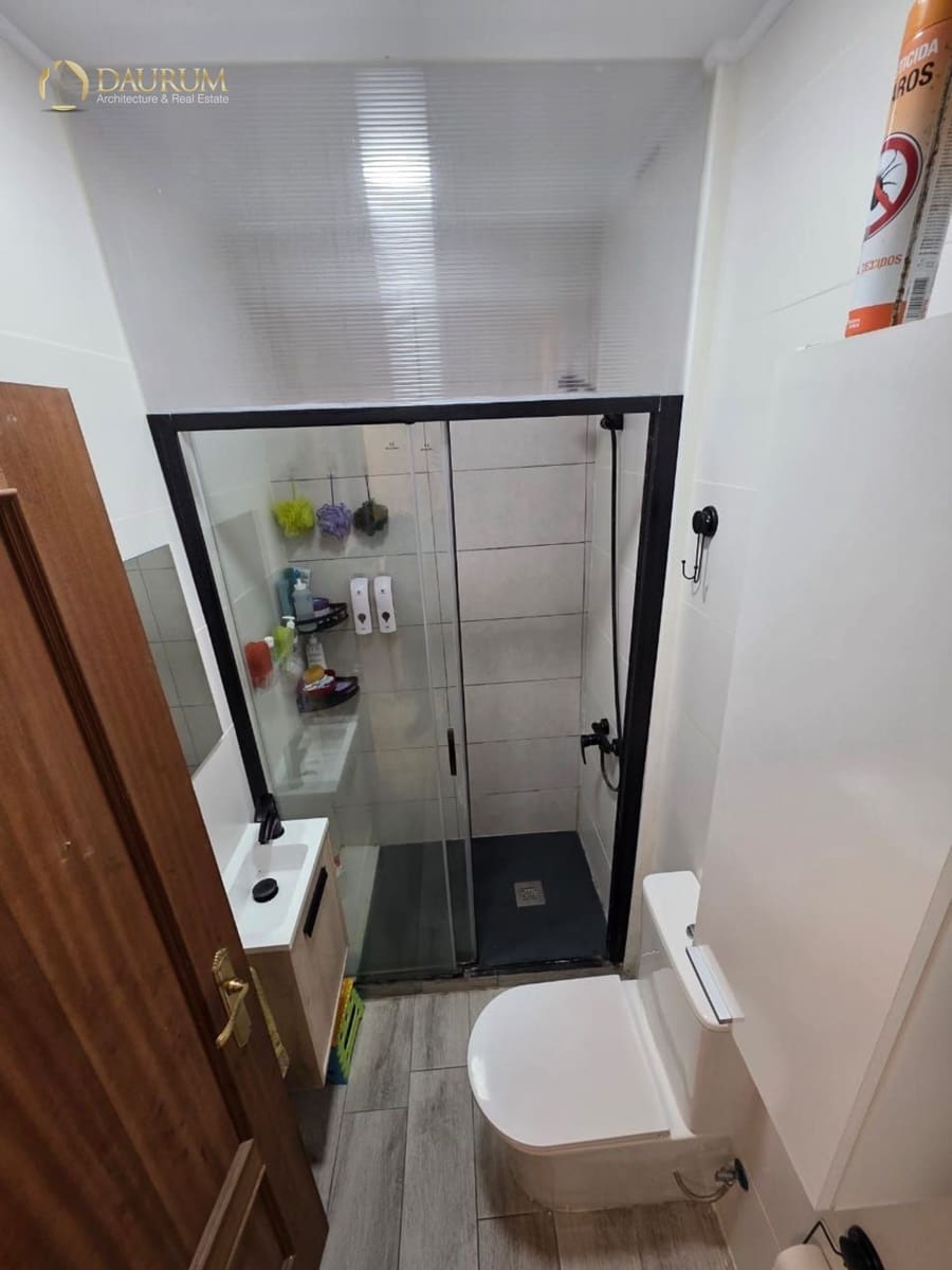 4 soverom Leilighet til salgs i Alicante by - € 139 000 (Ref: 9473444)