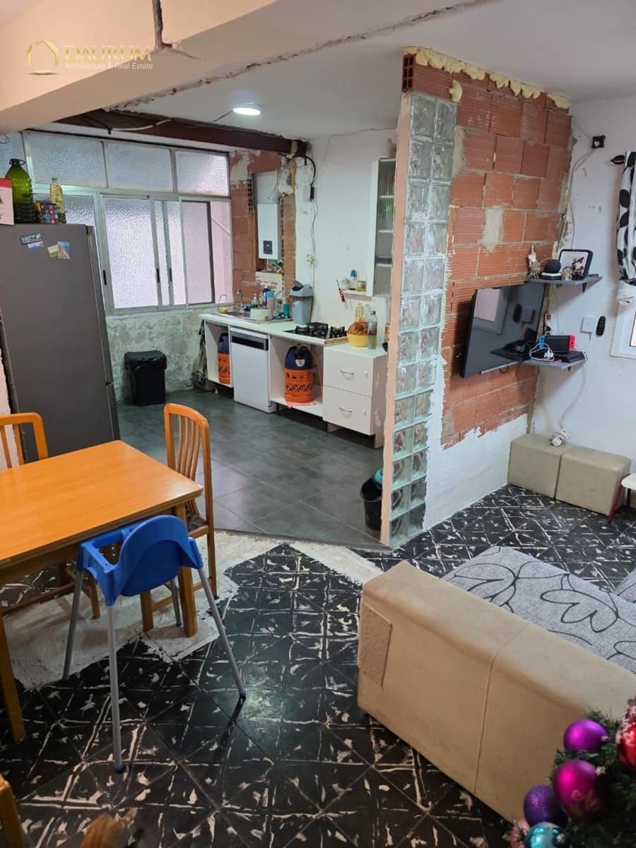 4 soverom Leilighet til salgs i Alicante by - € 139 000 (Ref: 9473444)