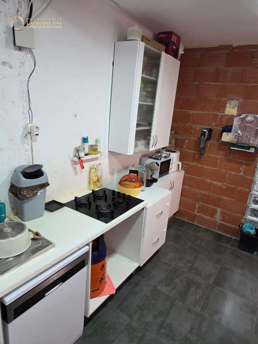 4 soverom Leilighet til salgs i Alicante by - € 139 000 (Ref: 9473444)