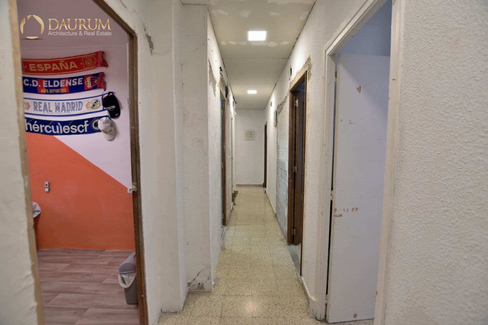 4 sypialnia Mieszkanie na sprzedaż w Miasto Alicante / Alacant - 139 000 € (Ref: 9473444)