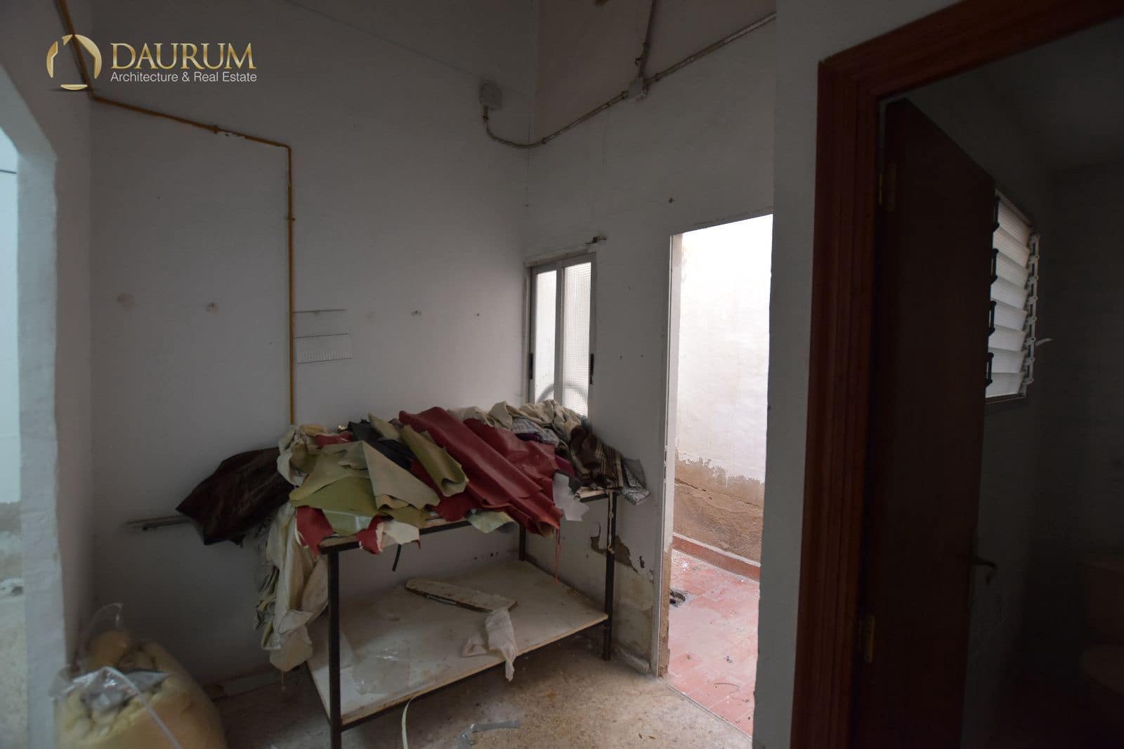 4 Zimmer Villa zu verkaufen in Elda mit Garage - 198.000 € (Ref: 9474557)