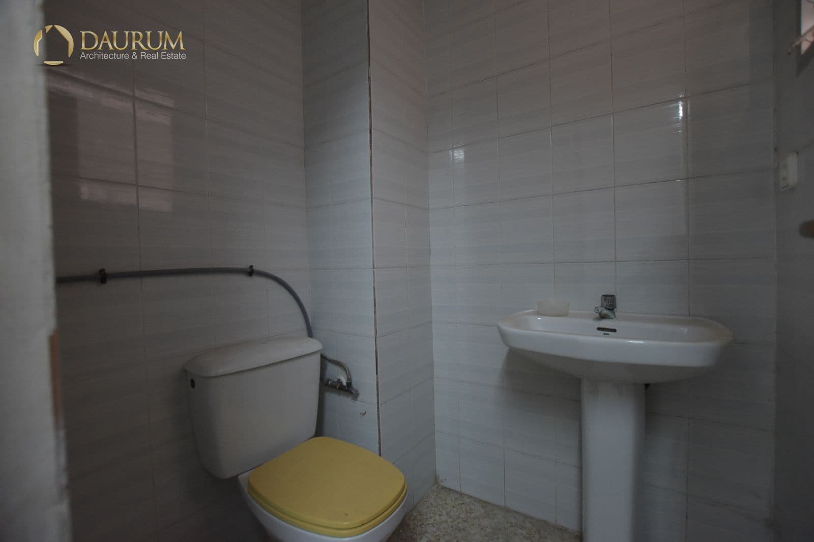 4 Zimmer Villa zu verkaufen in Elda mit Garage - 198.000 € (Ref: 9474557)