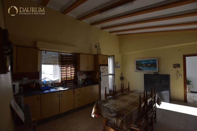 4 quarto Moradia para venda em Elda com garagem - 198 000 € (Ref: 9474557)