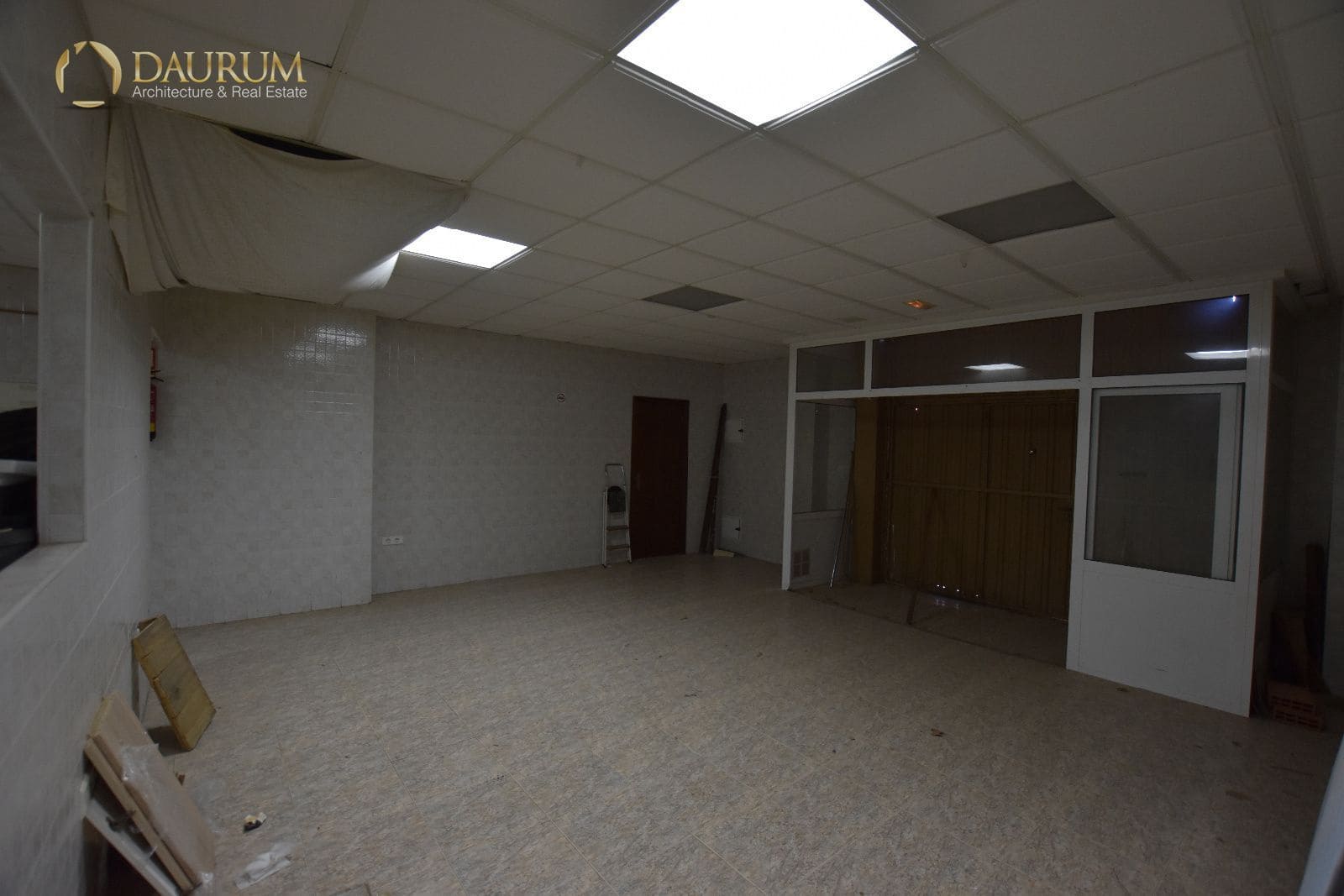 4 Zimmer Villa zu verkaufen in Elda mit Garage - 198.000 € (Ref: 9474557)