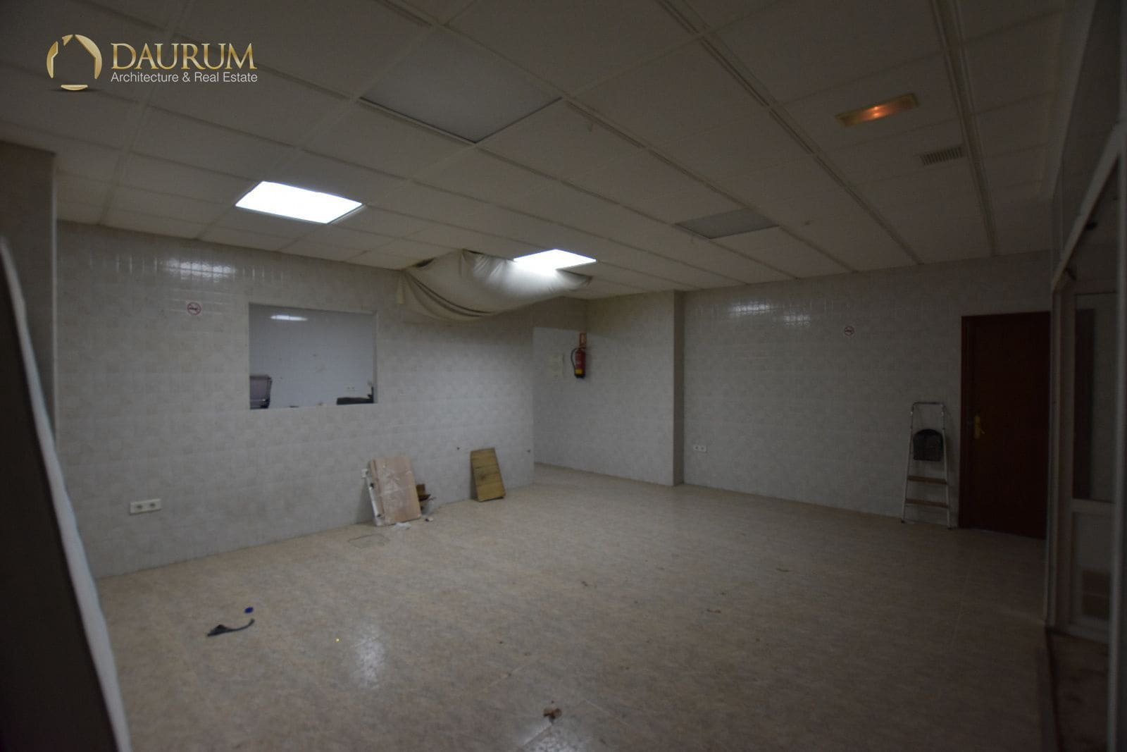 4 Zimmer Villa zu verkaufen in Elda mit Garage - 198.000 € (Ref: 9474557)