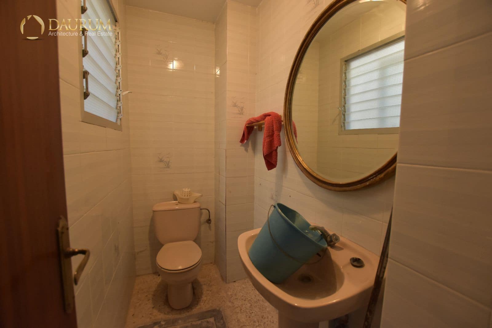 4 Zimmer Villa zu verkaufen in Elda mit Garage - 198.000 € (Ref: 9474557)