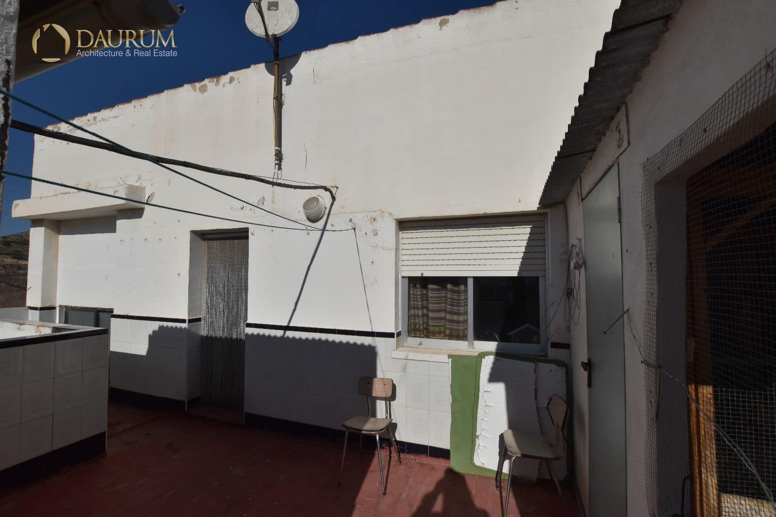 4 Zimmer Villa zu verkaufen in Elda mit Garage - 198.000 € (Ref: 9474557)