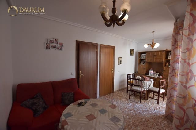 4 quarto Moradia para venda em Elda com garagem - 198 000 € (Ref: 9474557)