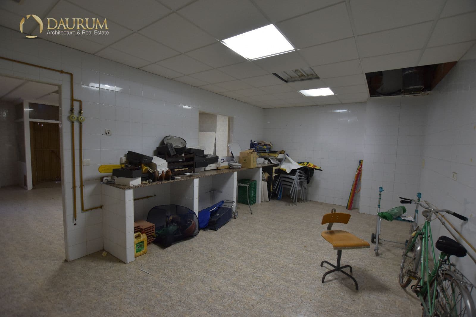 4 Zimmer Villa zu verkaufen in Elda mit Garage - 198.000 € (Ref: 9474557)