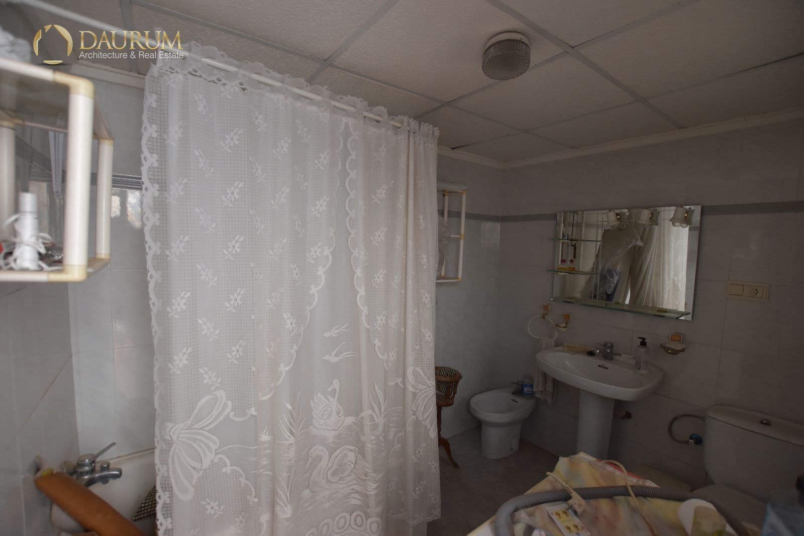 4 Zimmer Villa zu verkaufen in Elda mit Garage - 198.000 € (Ref: 9474557)