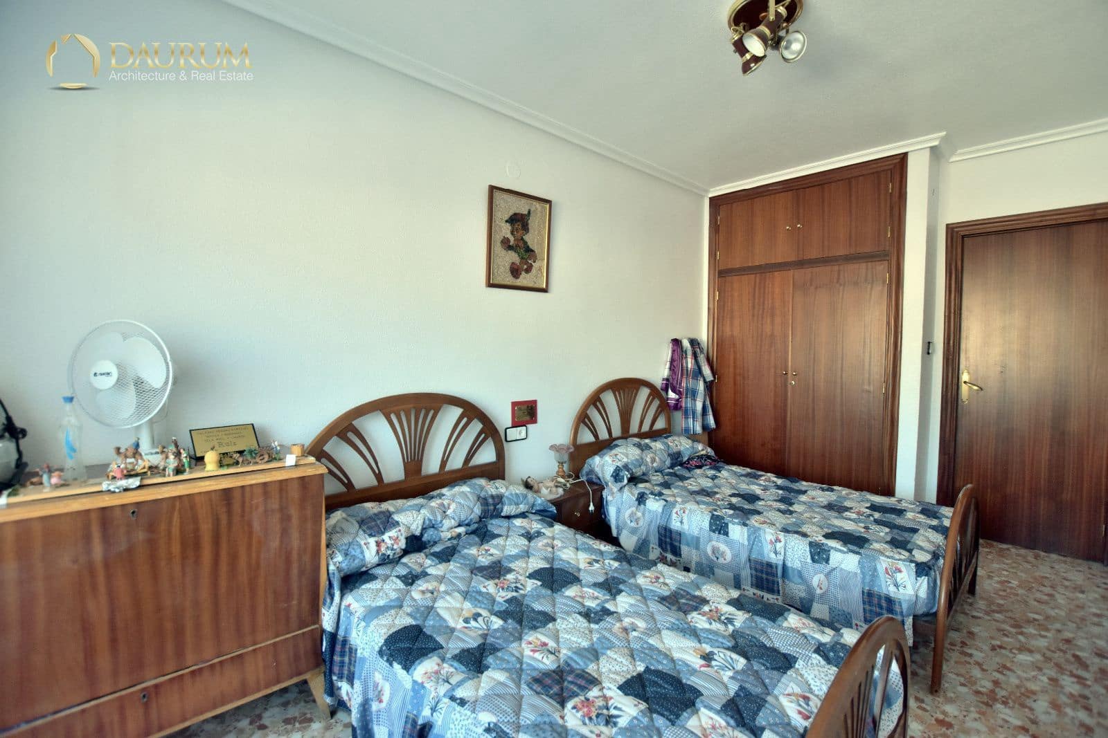 4 soverom Villa til salgs i Elda med garasje - € 198 000 (Ref: 9474557)