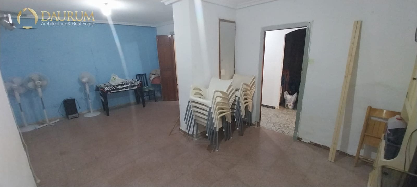 7 bedroom Villa for sale in Agost - € 165,000 (Ref: 9474558)