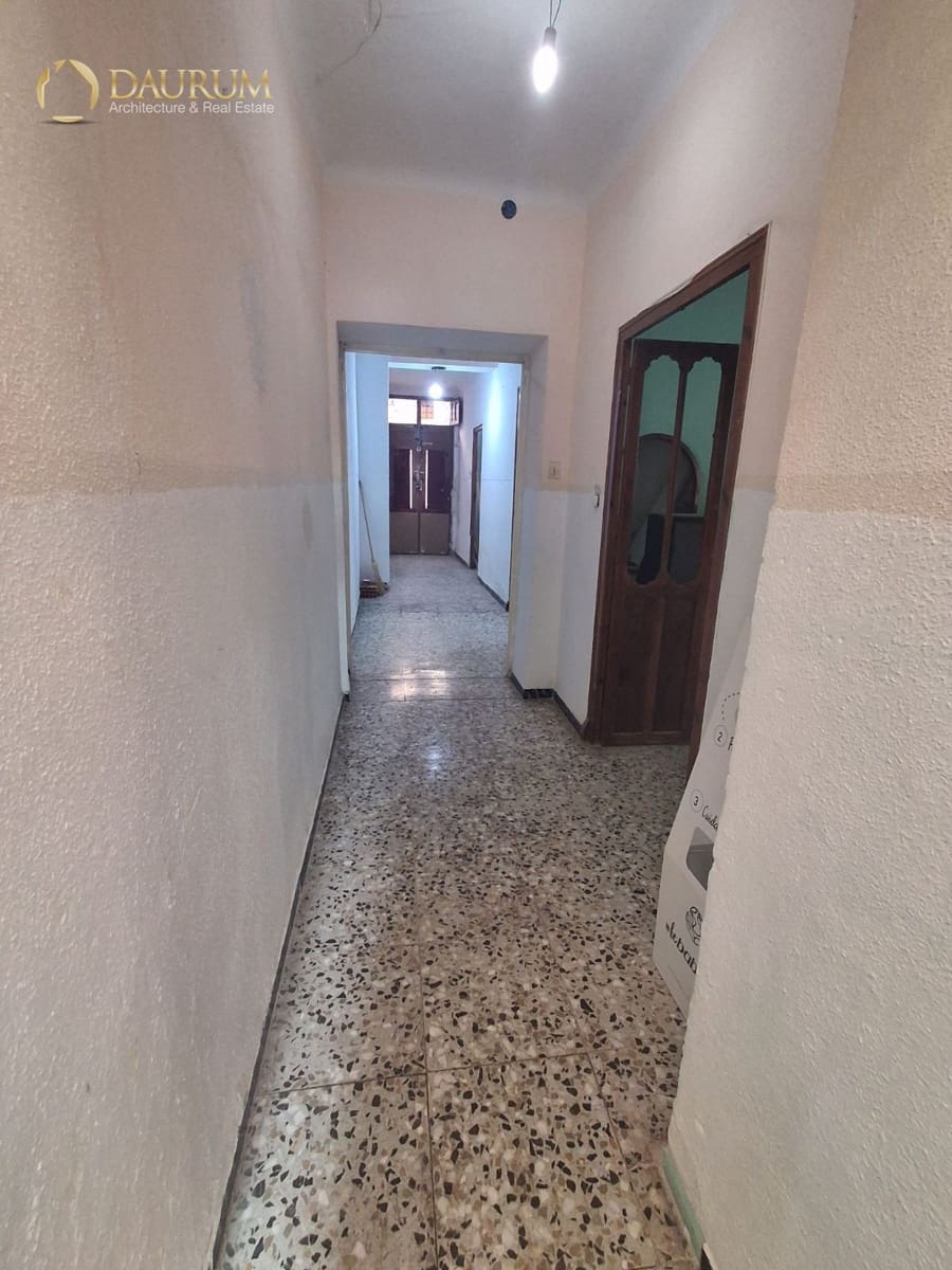 7 bedroom Villa for sale in Agost - € 165,000 (Ref: 9474558)