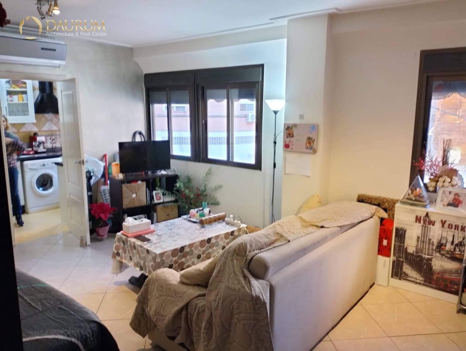 Flat for sale in Alicante / Alacant city - € 128,000 (Ref: 9481501)