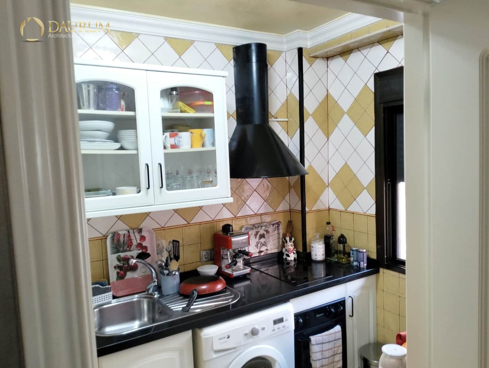 Flat for sale in Alicante / Alacant city - € 128,000 (Ref: 9481501)