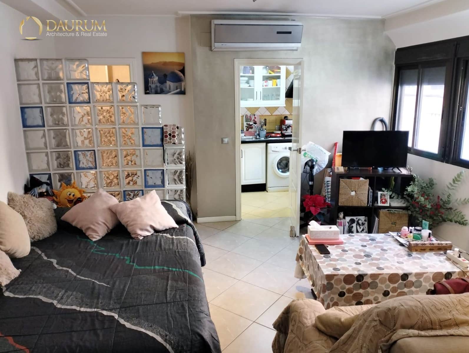 Flat for sale in Alicante / Alacant city - € 128,000 (Ref: 9481501)