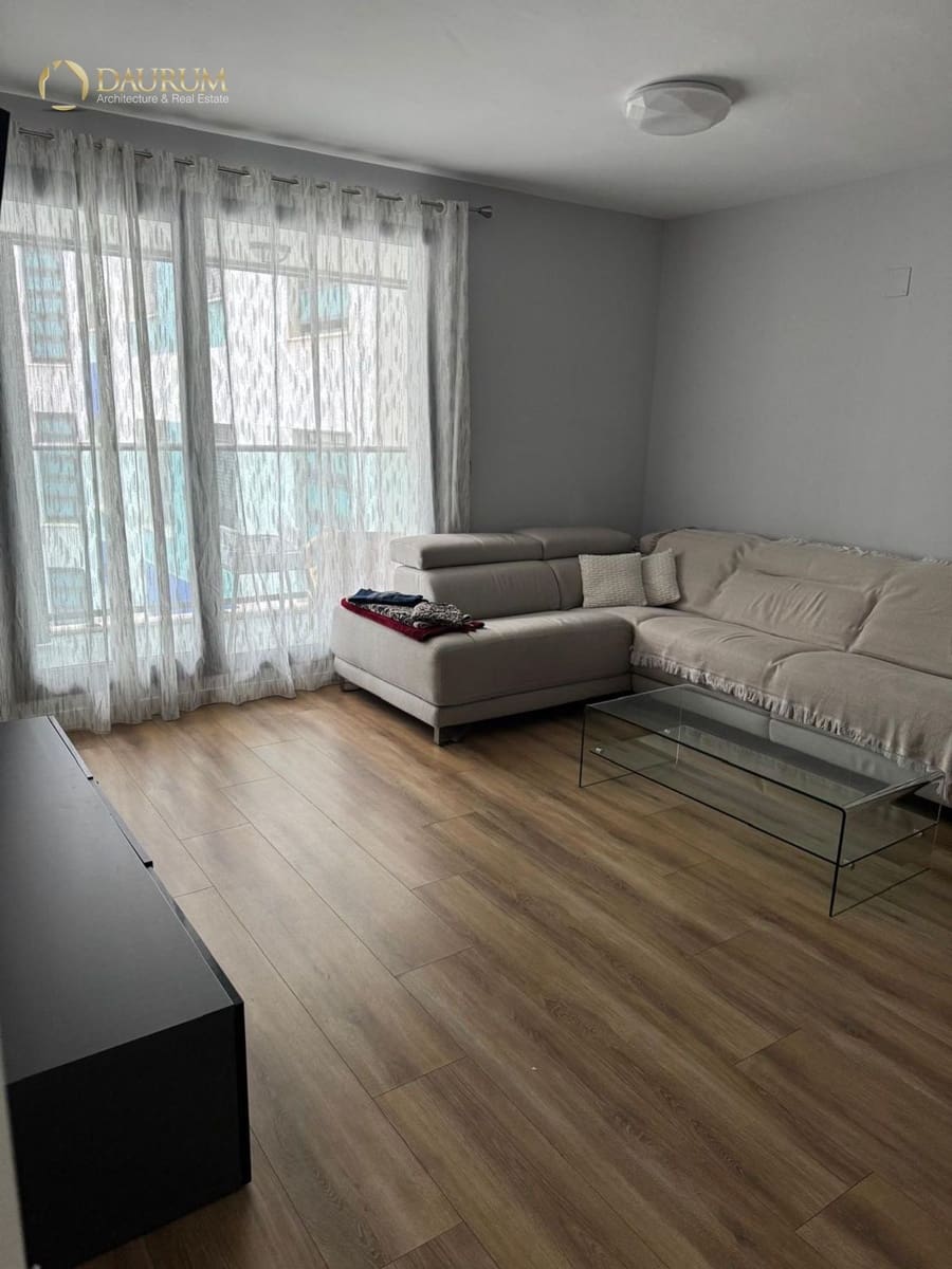 3 bedroom Flat for sale in Alicante / Alacant city with pool garage - € 350,000 (Ref: 9482243)