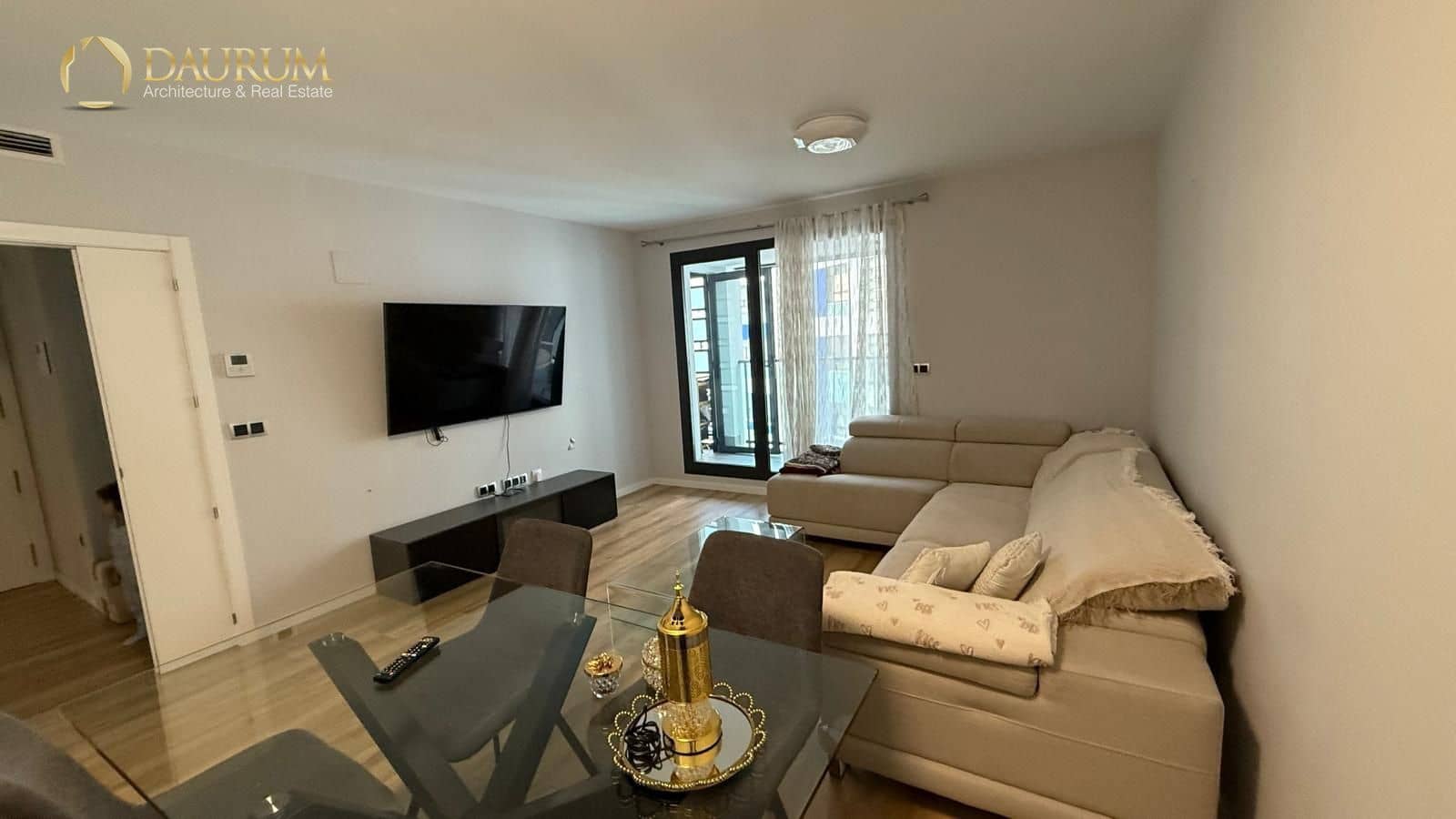 3 bedroom Flat for sale in Alicante / Alacant city with pool garage - € 350,000 (Ref: 9482243)