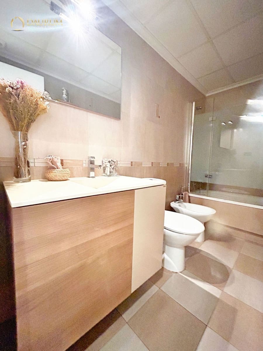 3 makuuhuone Asunto myytävänä paikassa Crevillente / Crevillent mukana 
autotalli - 139 500 € (Ref: 9511342)