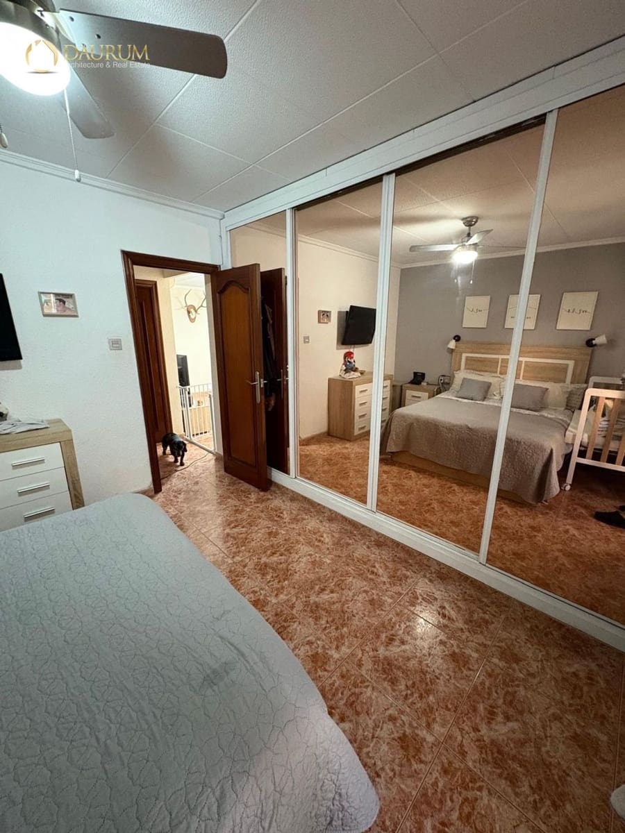 2 soverom Leilighet til salgs i San Vicente / Sant Vicent del Raspeig - € 180 000 (Ref: 9522779)