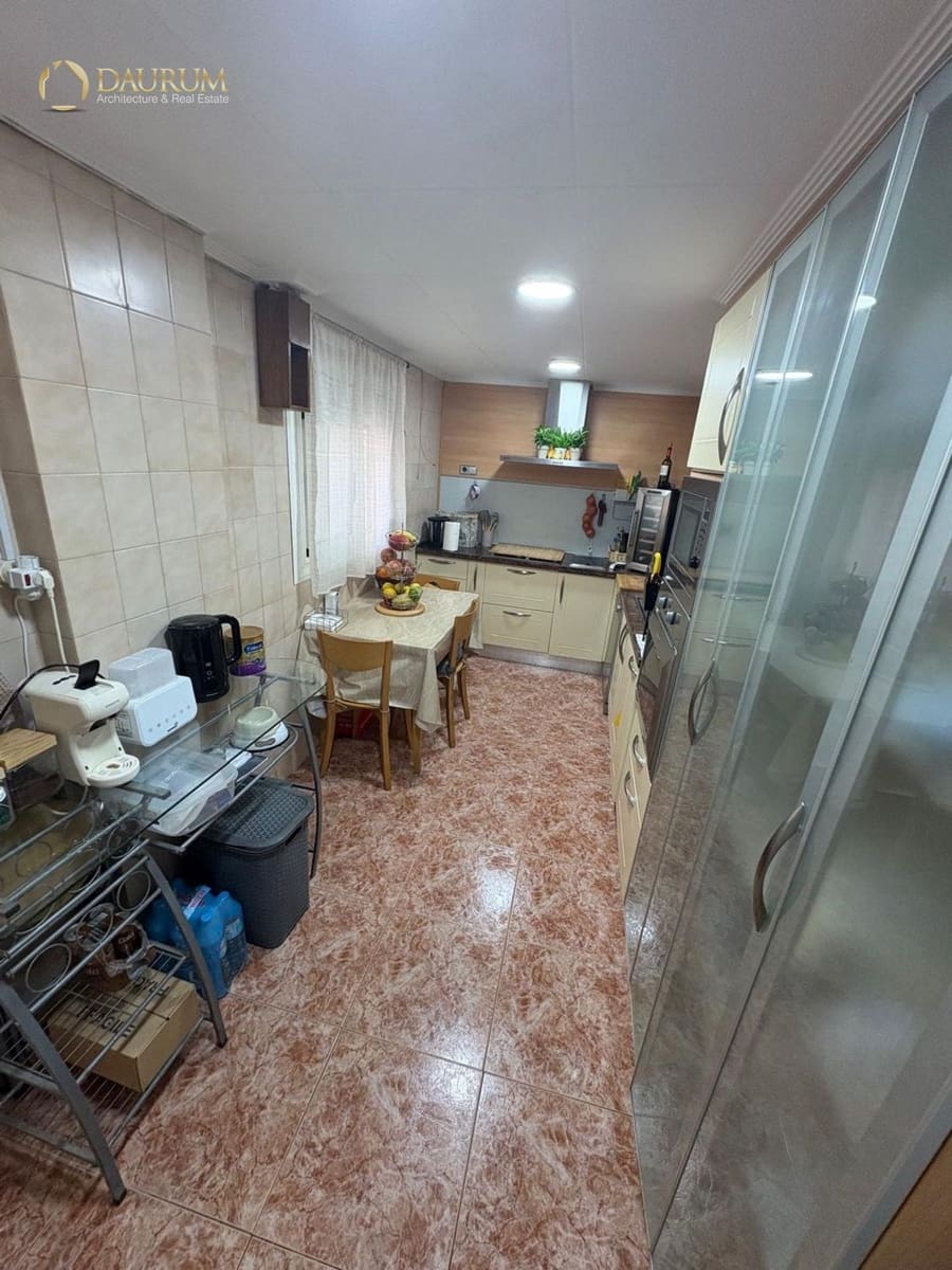 2 soverom Leilighet til salgs i San Vicente / Sant Vicent del Raspeig - € 180 000 (Ref: 9522779)