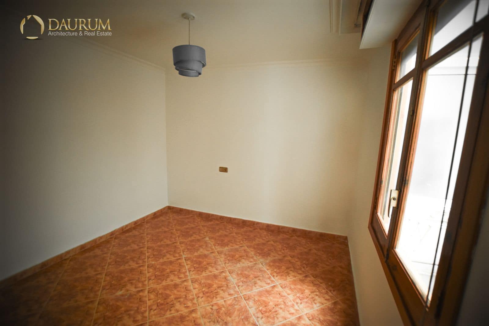 Piso de 3 habitaciones en Alicante / Alacant ciudad en venta - 88.000 € (Ref: 9532604)