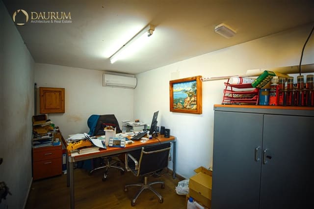 Erhverv til salg i Catral - € 360.000 (Ref: 9534908)