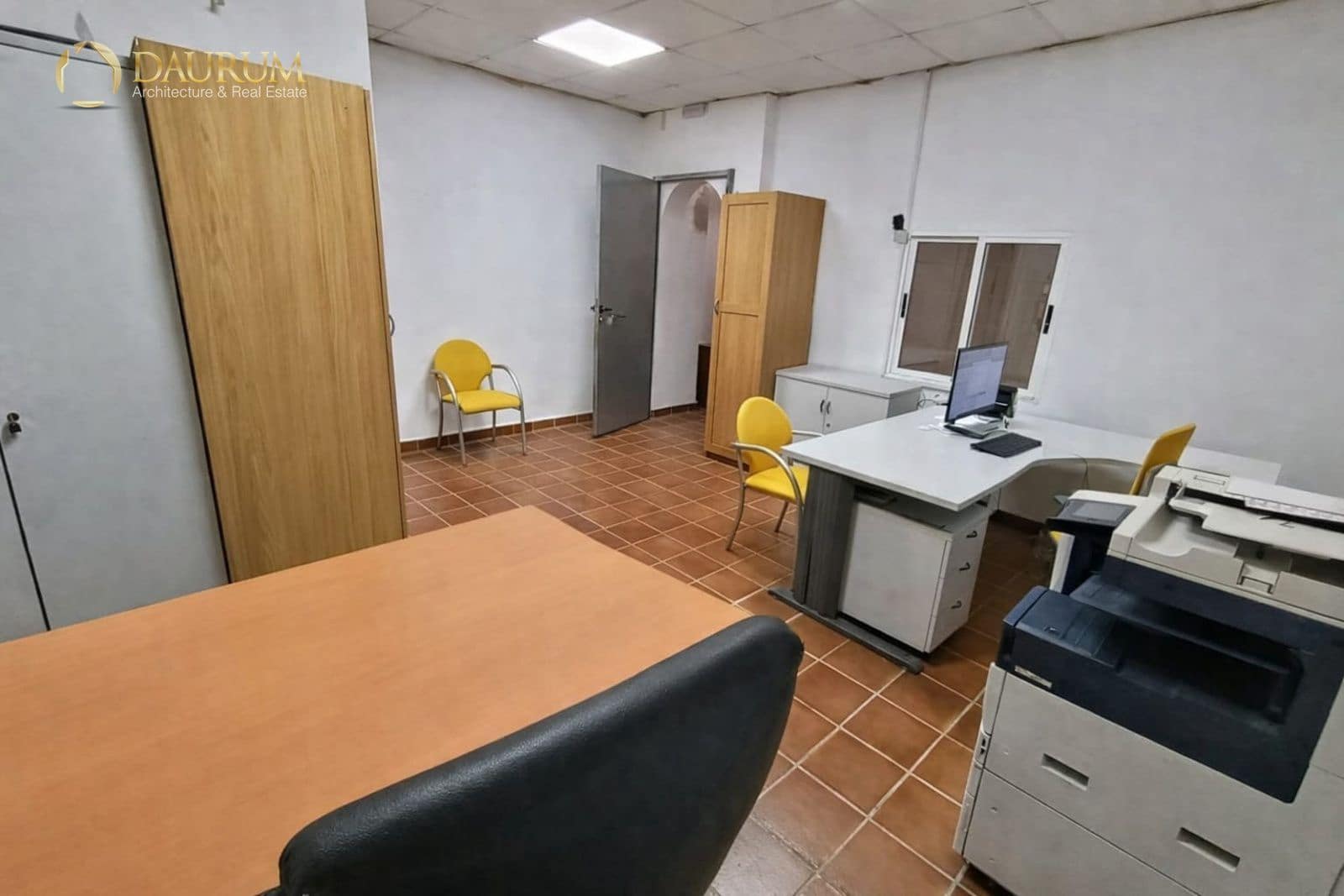 Kommersiell till salu i Catral - 360 000 € (Ref: 9534908)