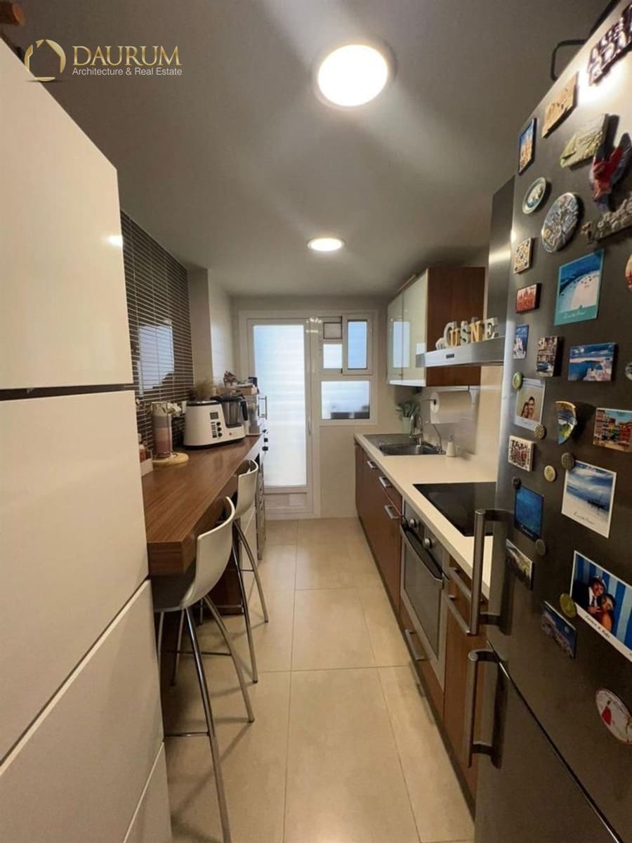 2 chambre Penthouse à vendre à Alicante ville avec piscine garage - 465 000 € (Ref: 9534911)