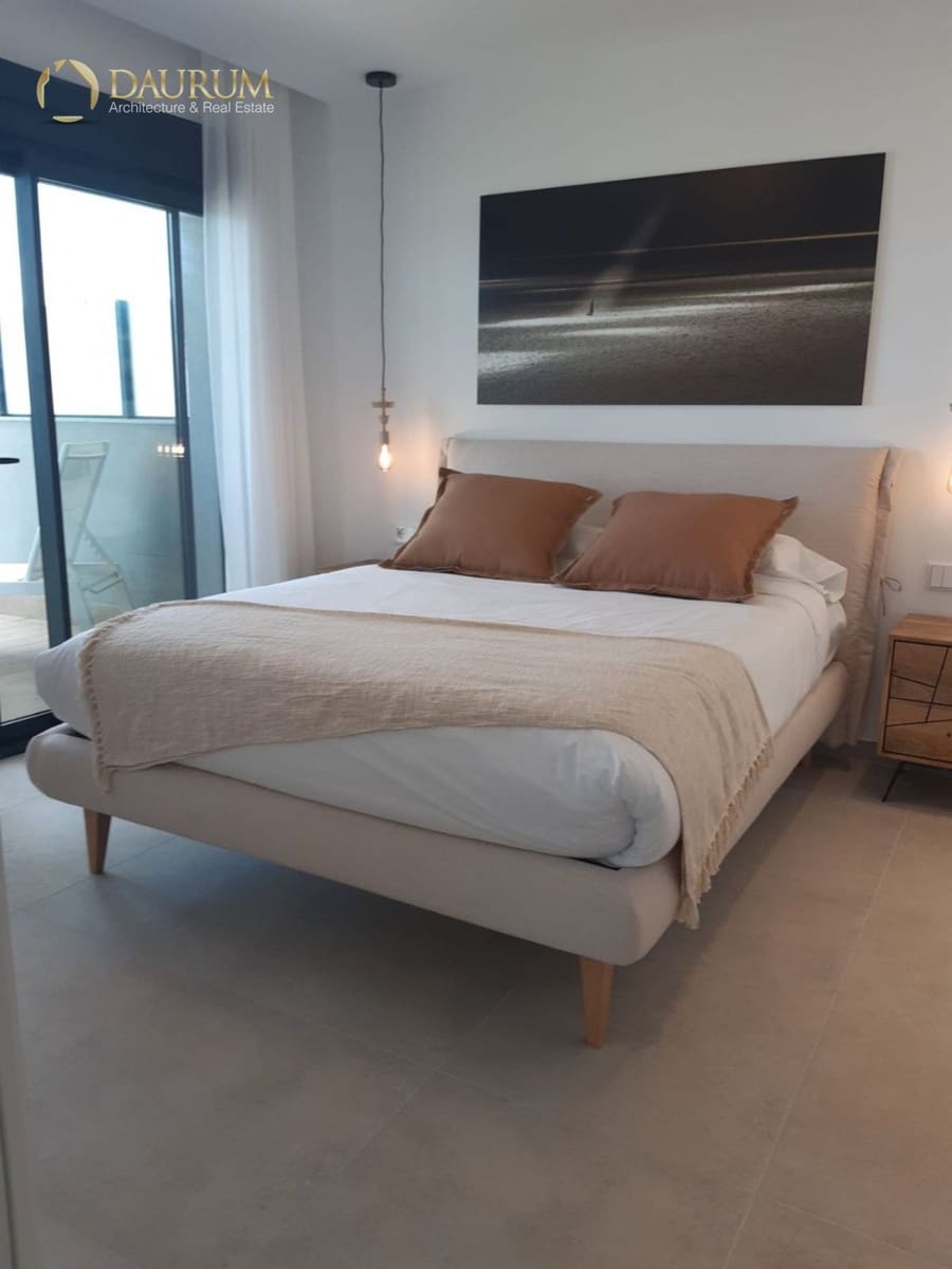 3 soveværelse Lejlighed til salg i Gran Alacant med swimmingpool garage - € 579.000 (Ref: 9548647)