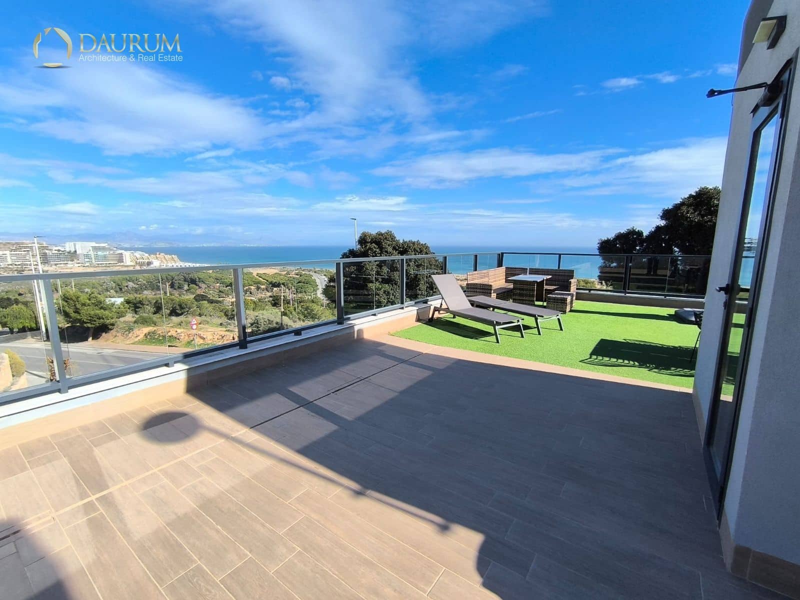 3 soveværelse Lejlighed til salg i Gran Alacant med swimmingpool garage - € 579.000 (Ref: 9548647)