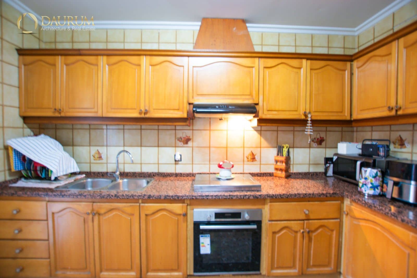 4 soverom Leilighet til salgs i Alicante by med garasje - € 175 000 (Ref: 9559107)