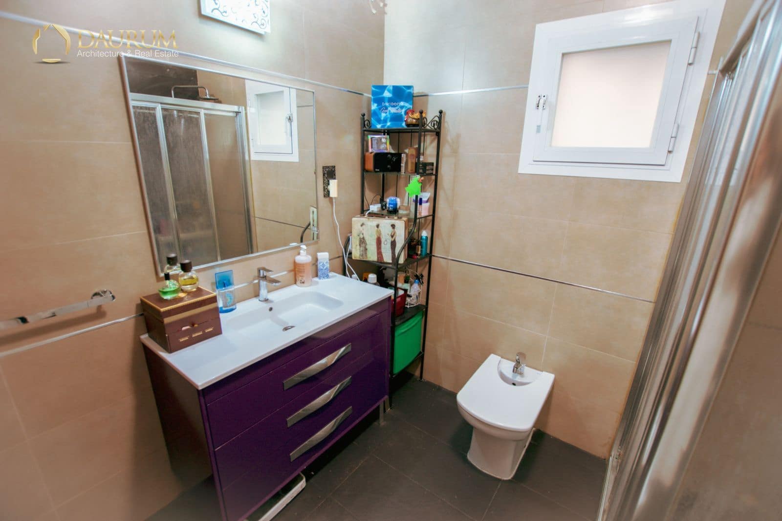 4 soverom Leilighet til salgs i Alicante by med garasje - € 175 000 (Ref: 9559107)