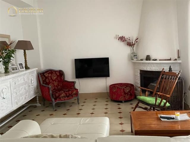 3 quarto Moradia para venda em Alicante cidade com piscina - 315 000 € (Ref: 9562269)
