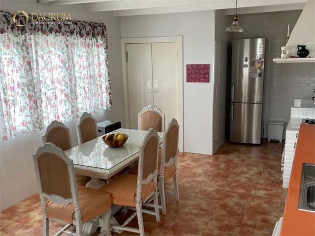 3 quarto Moradia para venda em Alicante cidade com piscina - 315 000 € (Ref: 9562269)