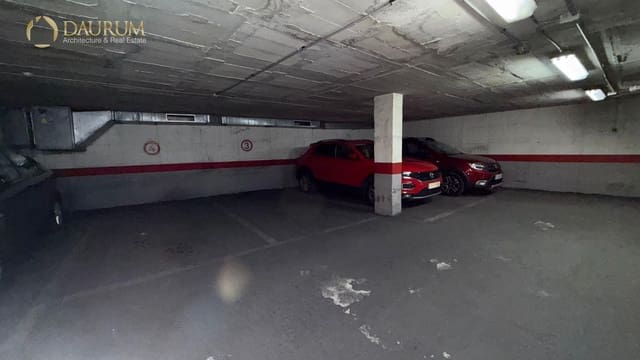 Garasje til salgs i Carolinas Bajas, Alicante by - € 24 000 (Ref: 9563891)