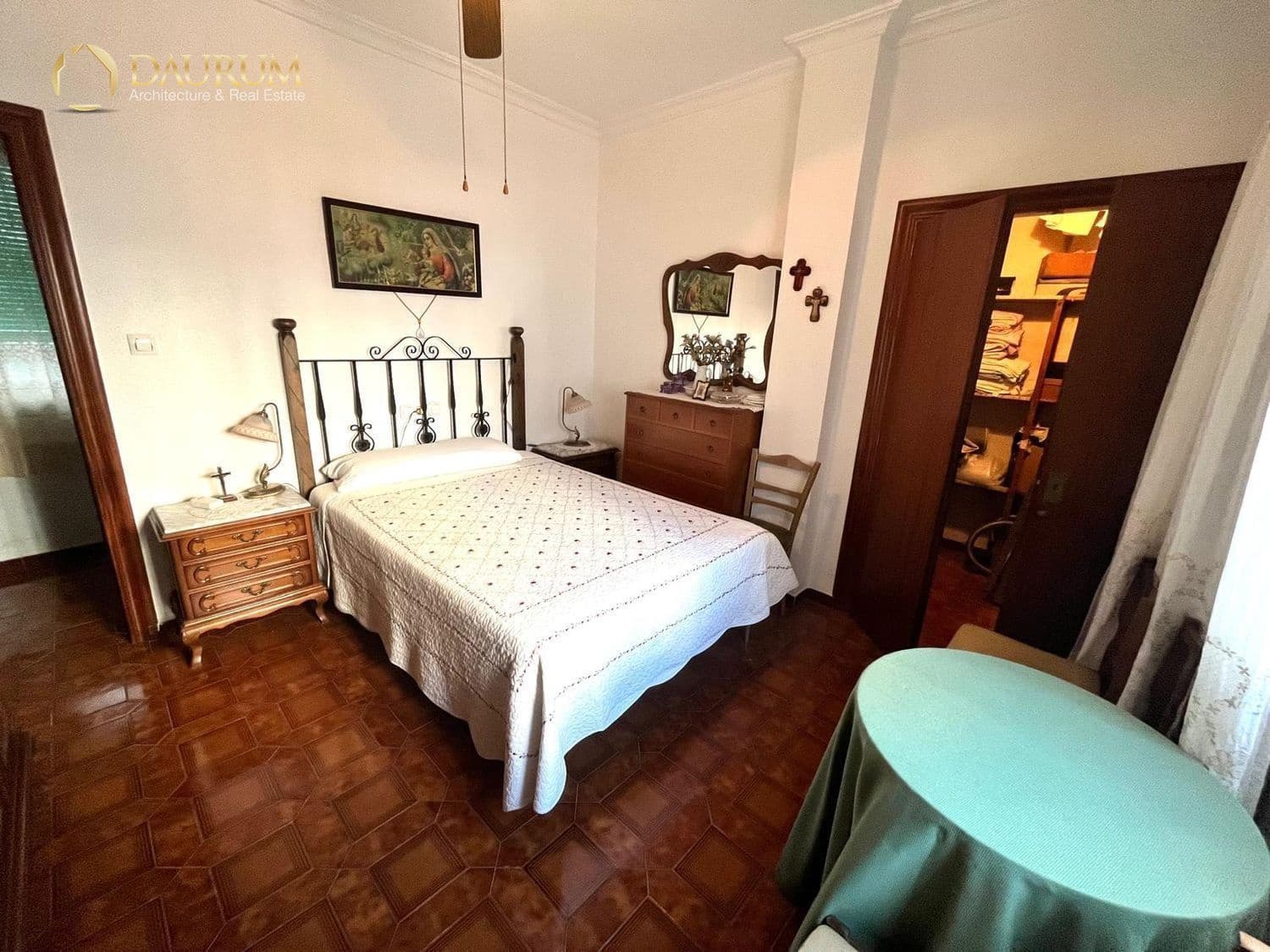 4 sovrum Lägenhet till salu i Alicante stad - 219 000 € (Ref: 9569580)