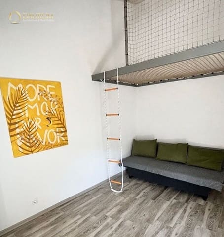 5 soverom Villa til salgs i Carolinas Bajas, Alicante by - € 730 000 (Ref: 9571804)