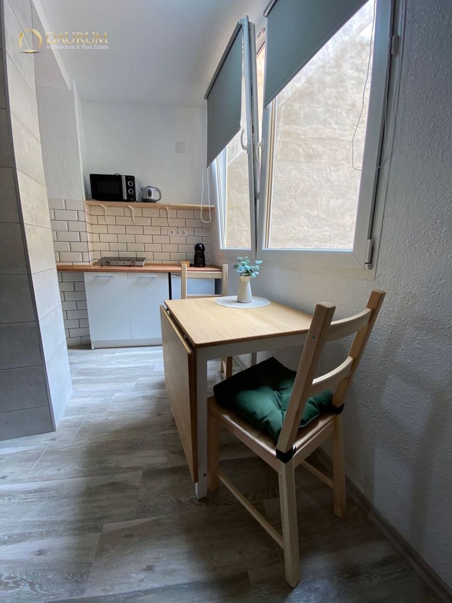 5 soverom Villa til salgs i Alicante by - € 730 000 (Ref: 9571804)