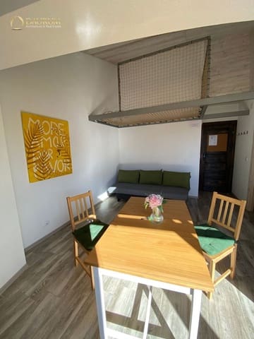 5 soverom Villa til salgs i Carolinas Bajas, Alicante by - € 730 000 (Ref: 9571804)