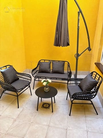 5 soverom Villa til salgs i Carolinas Bajas, Alicante by - € 730 000 (Ref: 9571804)