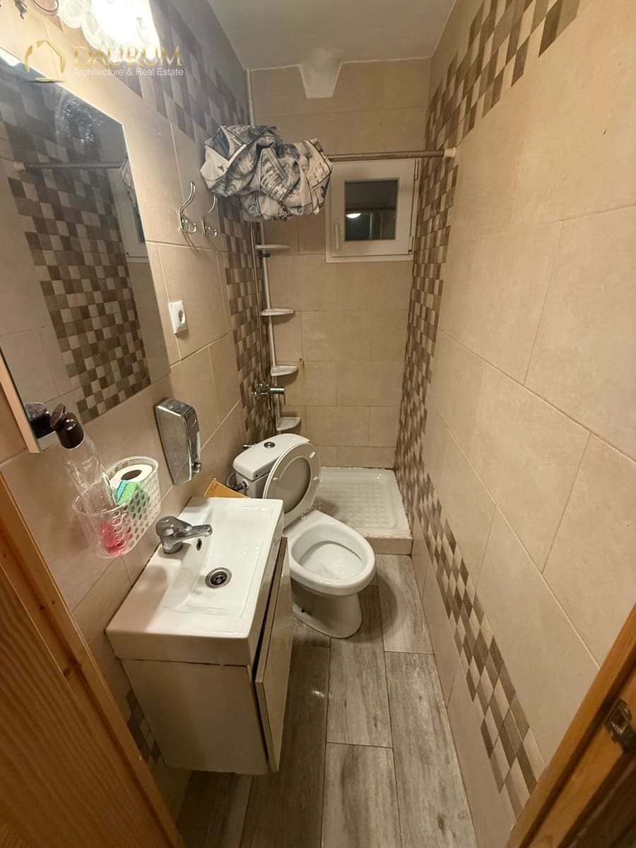 4 bedroom Flat for sale in Alicante / Alacant city - € 179,000 (Ref: 9571805)