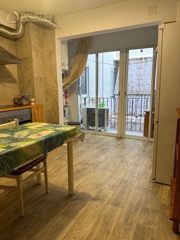 4 quarto Apartamento para venda em Carolinas Altas, Alicante cidade - 179 000 € (Ref: 9571805)