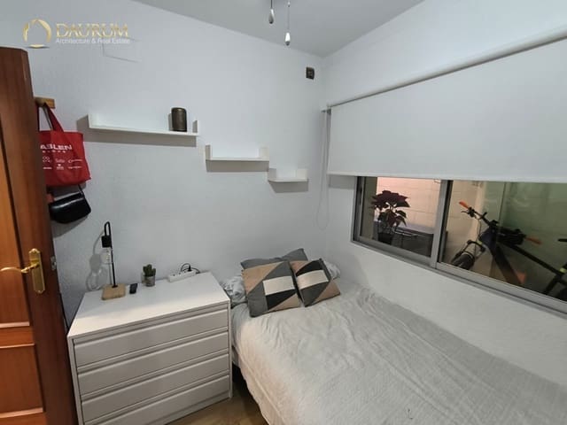 3 soveværelse Lejlighed til salg i Villafranqueza, Alicante by med garage - € 199.000 (Ref: 9572064)