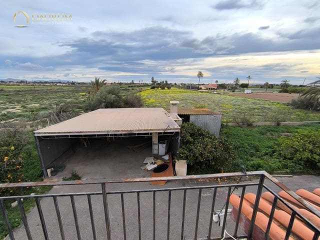 4 makuuhuone Huvila myytävänä paikassa Elche / Elx mukana 
autotalli - 300 000 € (Ref: 9598065)