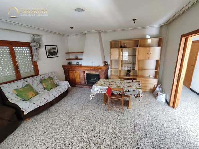 4 makuuhuone Huvila myytävänä paikassa Elche / Elx mukana 
autotalli - 300 000 € (Ref: 9598065)