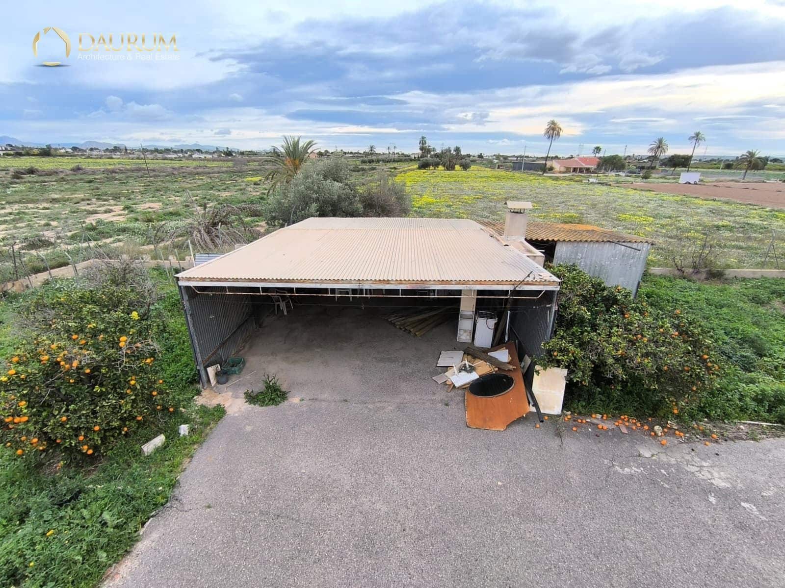 4 makuuhuone Huvila myytävänä paikassa Elche / Elx mukana 
autotalli - 300 000 € (Ref: 9598065)