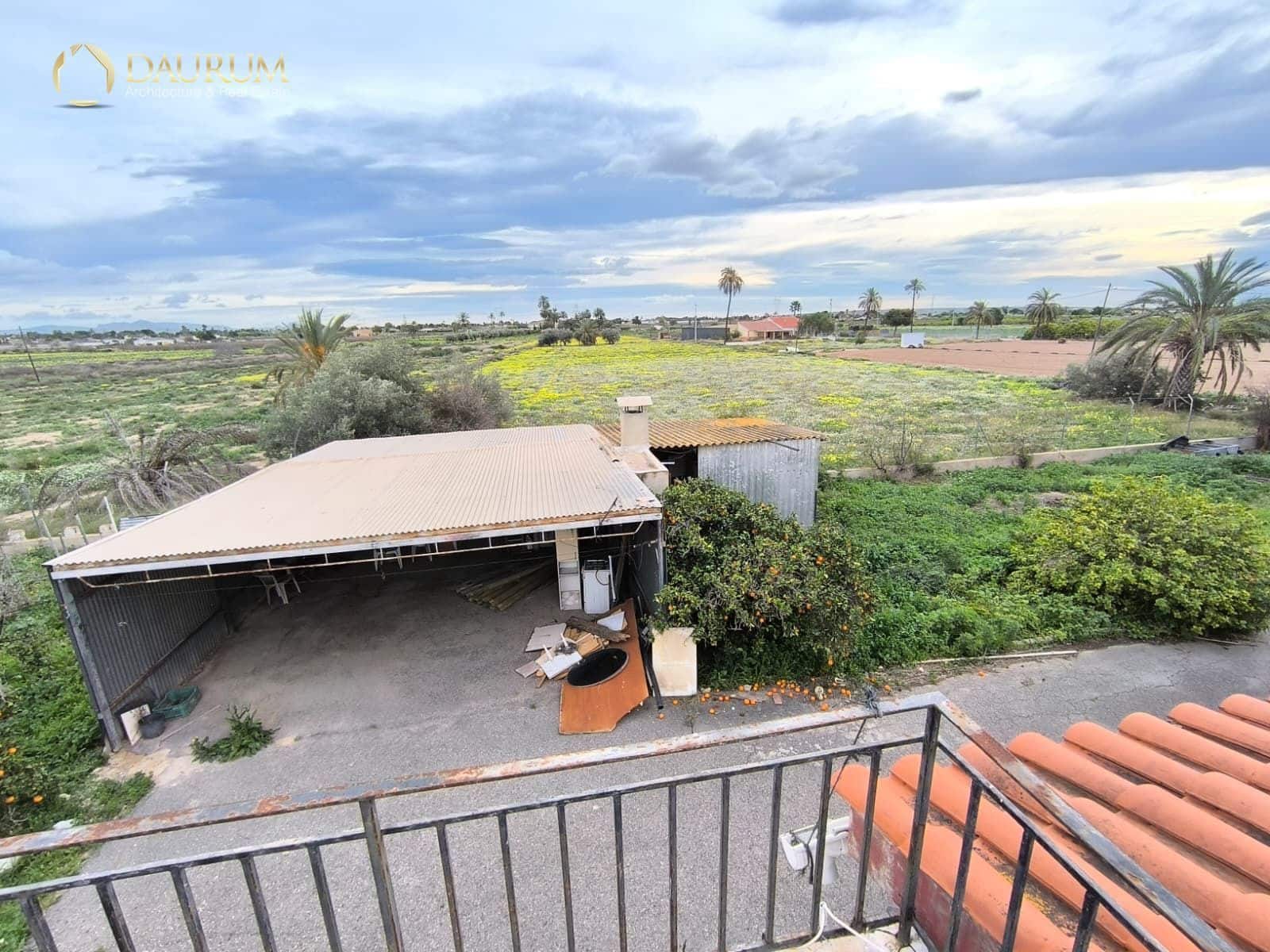 4 makuuhuone Huvila myytävänä paikassa Elche / Elx mukana 
autotalli - 300 000 € (Ref: 9598065)